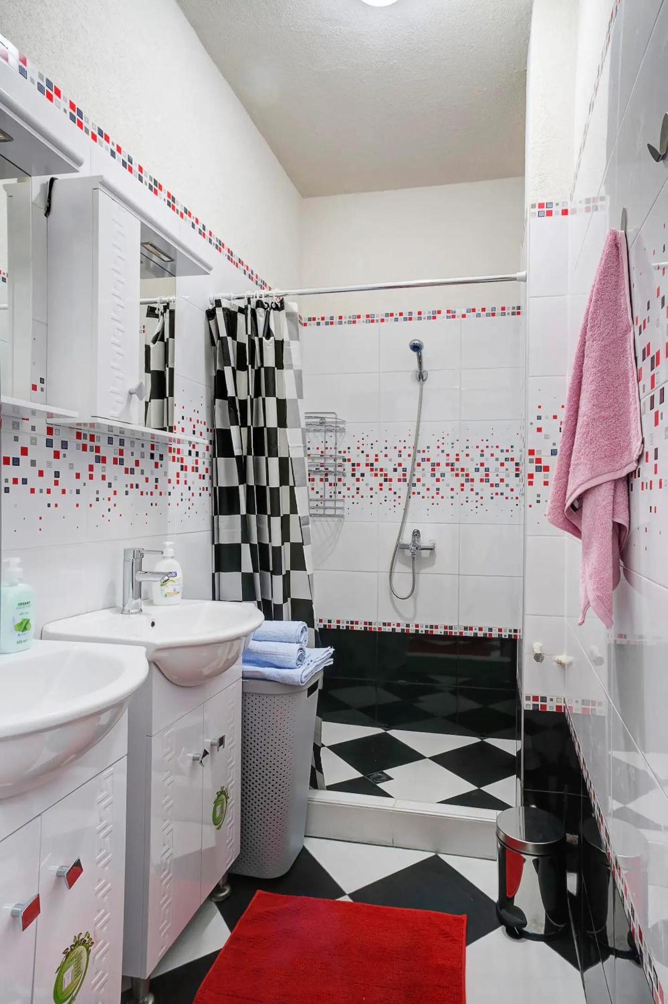 Apartamento 10 Seconds Away From The Main Street, Free Secured Parking Sofía Exterior foto